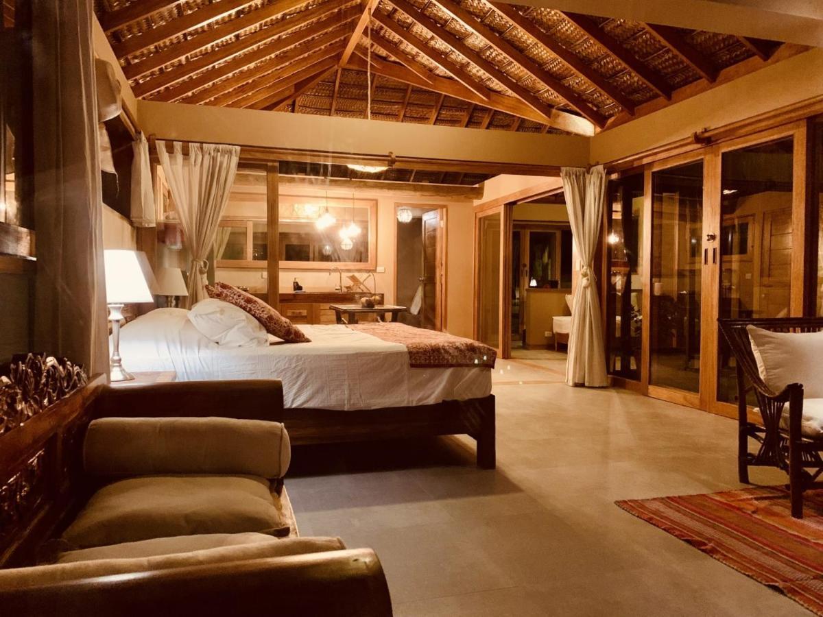La Playa Hotel ลอสโอร์กานอส ภายนอก รูปภาพ