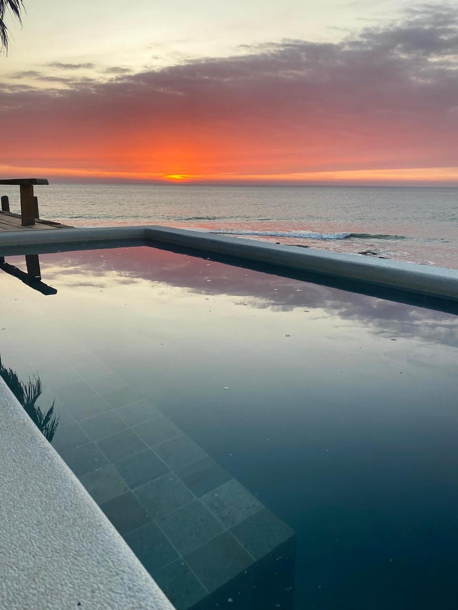 La Playa Hotel ลอสโอร์กานอส ภายนอก รูปภาพ